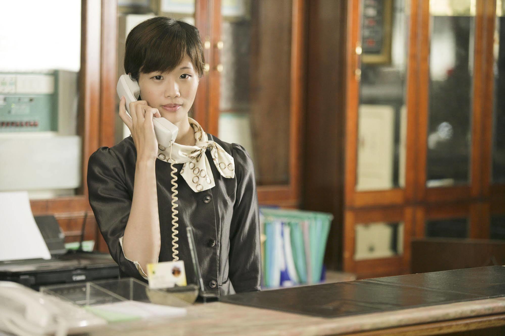 Cambridge Tainan Hotel Bagian luar foto